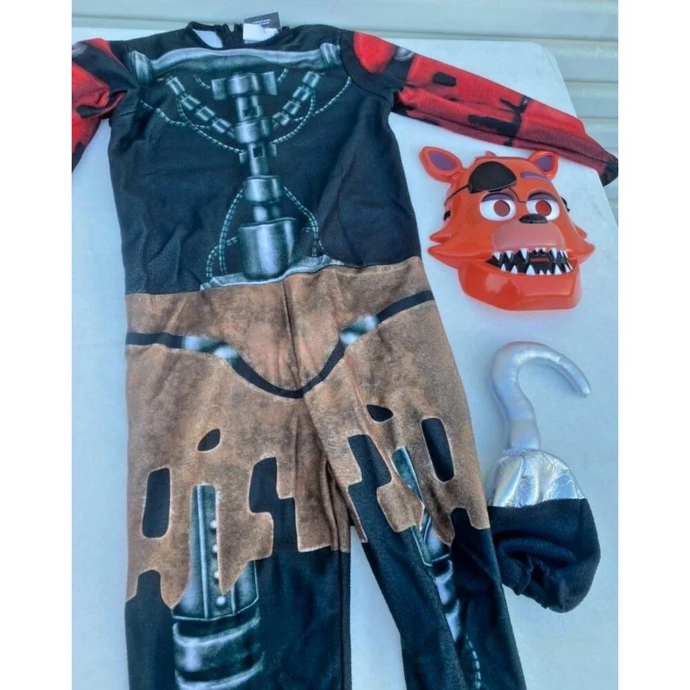 Five Nights at Freddy's Foxy Costume Child Medium 8-10 Spirit Halloween Complete